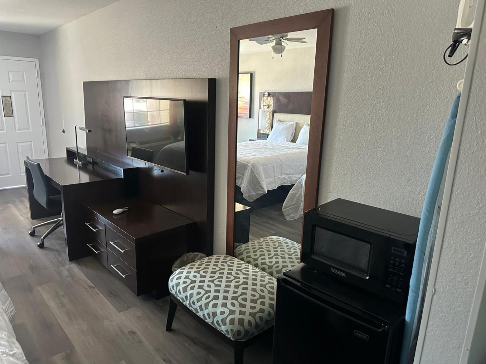 Executive Inn & Suites West Columbia Eksteriør billede