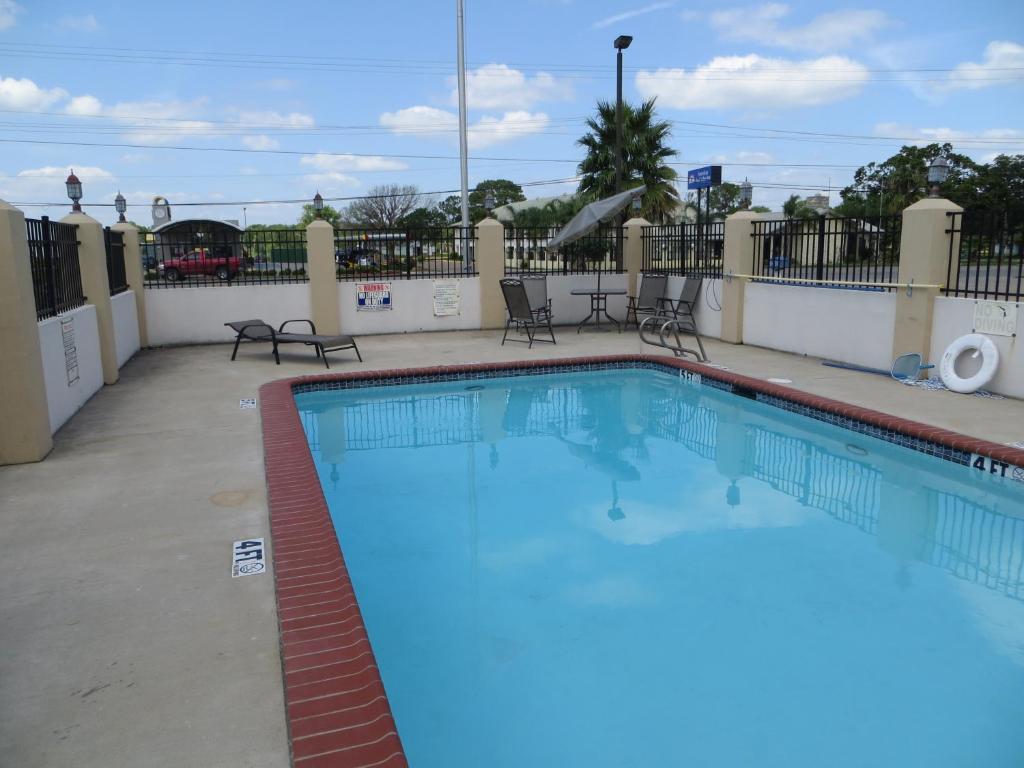Executive Inn & Suites West Columbia Eksteriør billede