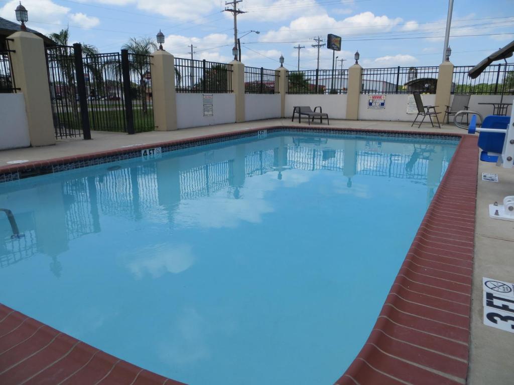 Executive Inn & Suites West Columbia Eksteriør billede